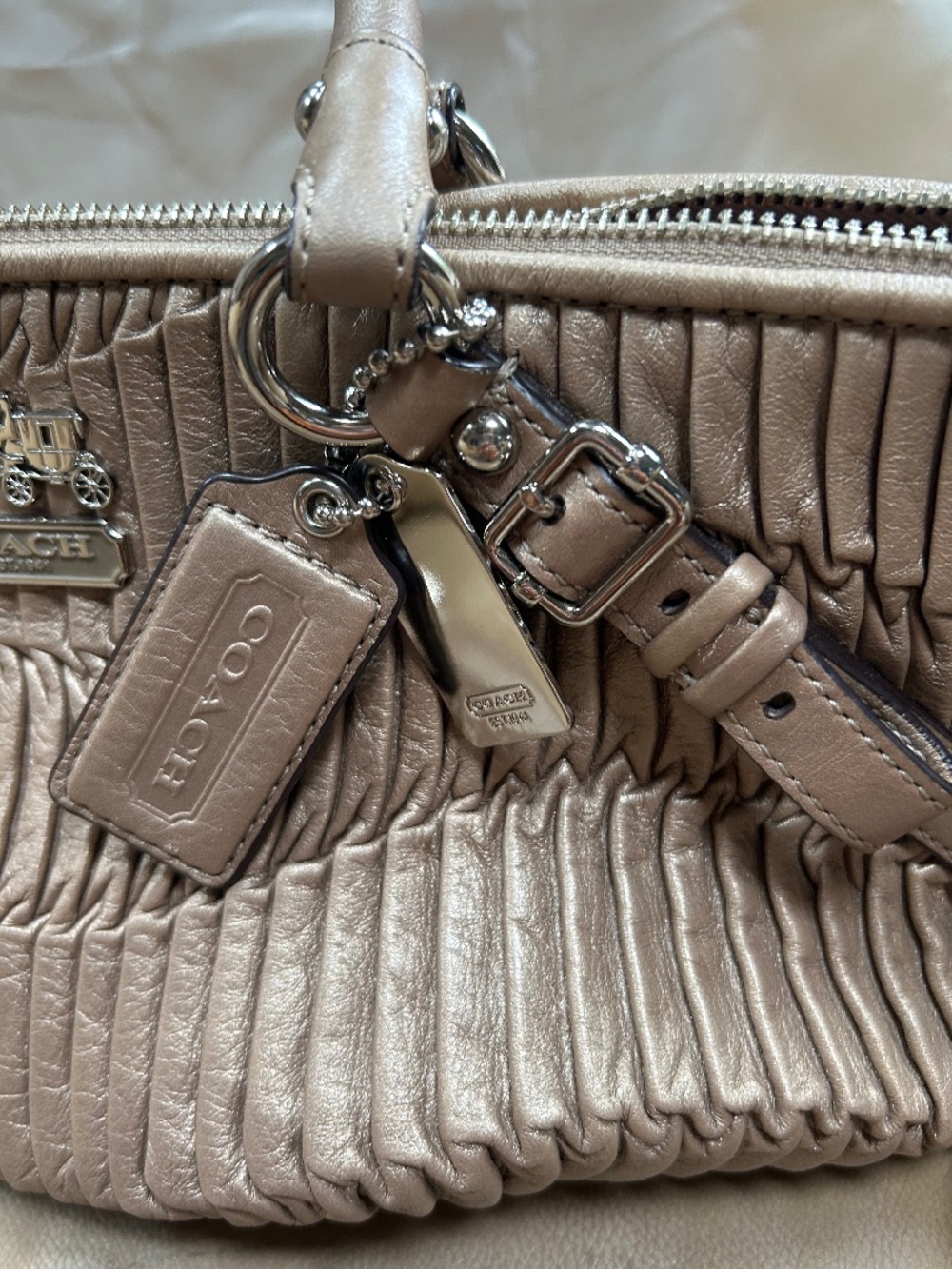 Authentic Coach Ruched Leather dusty lavender Madison  Satchel - Picture 3 of 15